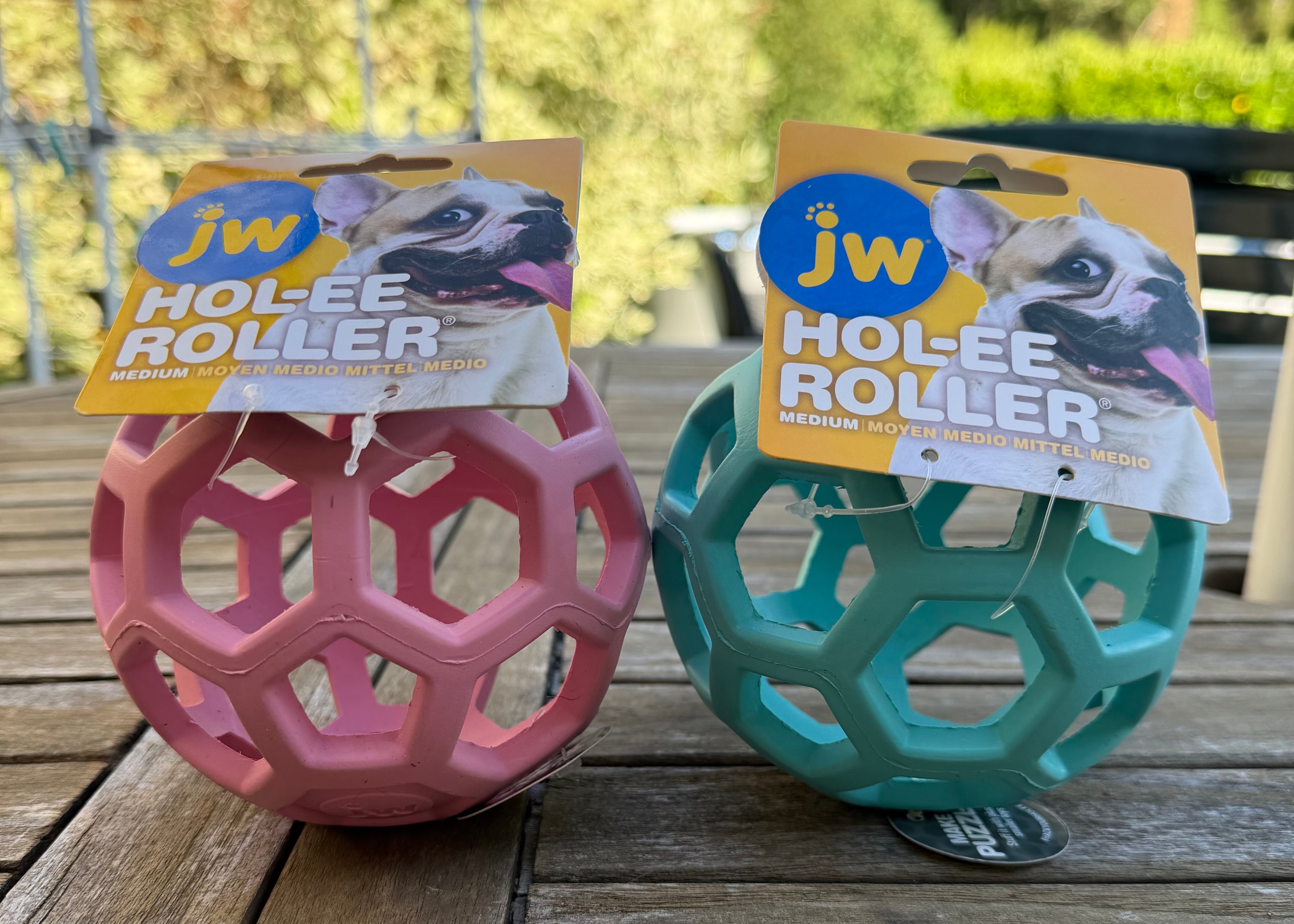 Balle JW - Holee Roller (bleu ou rose)